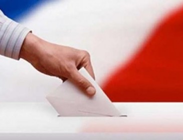 Во Франции начались парламентские выборы