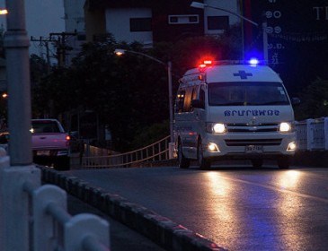 В Таиланде грузовик протаранил ресторан: погибли люди