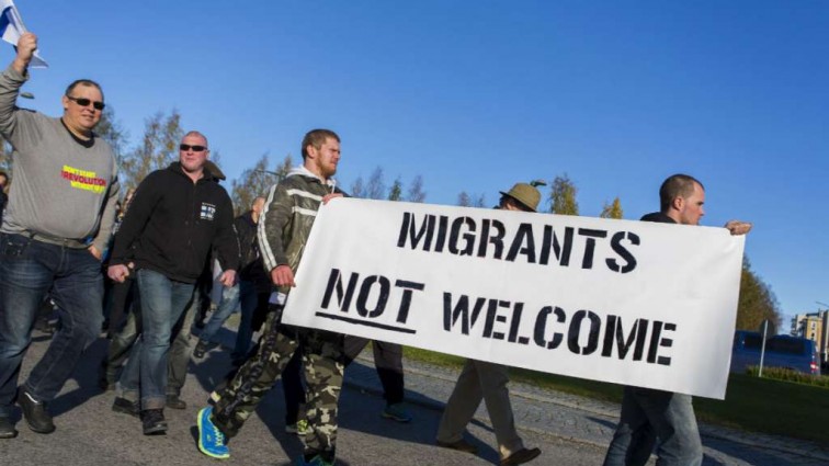 Стало известно, кто может в ЕС закрыть порты для мигрантов