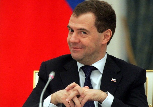 «Денег нет, но трусы держатся»: нижнее белье Медведева высмеяли в Сети