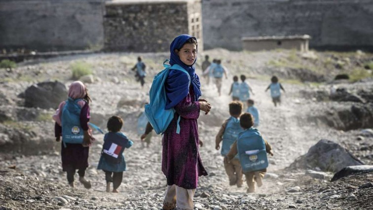 В Афганистане авиаударом разбомбили школу: Пострадали дети!