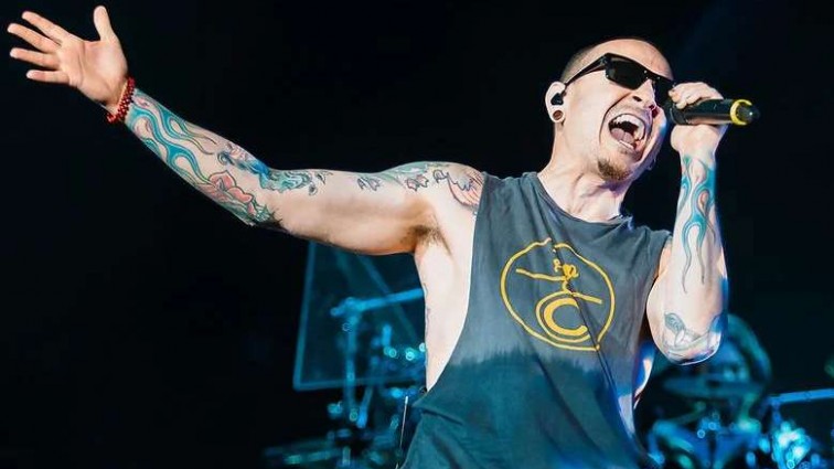 Похороны солиста Linkin Park: как провожали в последний путь кумира миллионов (фото)