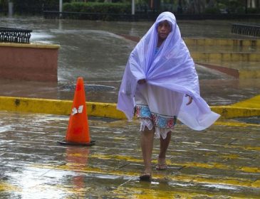 Срочная новость! На Мексику обрушился ураган «Франклин», идет эвакуация (фото)