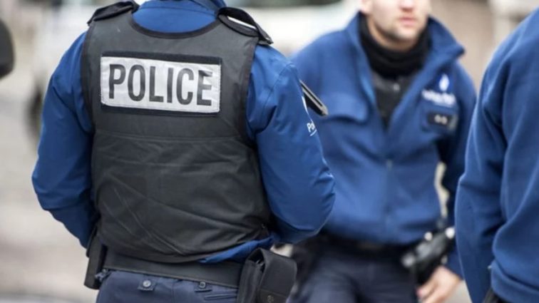 Теракт во Франции: подозреваемый устроил перестрелку с полицейскими