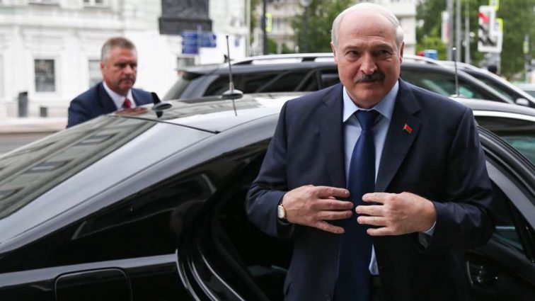 «Как космический корабль»: Лукашенко показал как надо ездить!