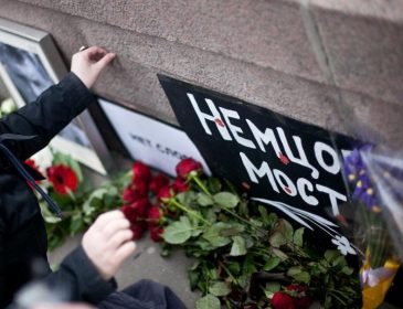 Навальный назвал заказчика убийства Немцова