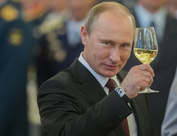 Стало известно, чем Путин займется в день рождения