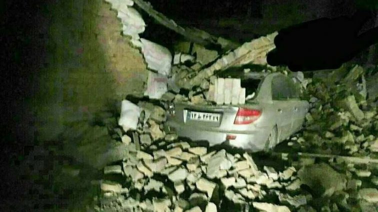 Ужасное землетрясение: счет погибших идет на сотни