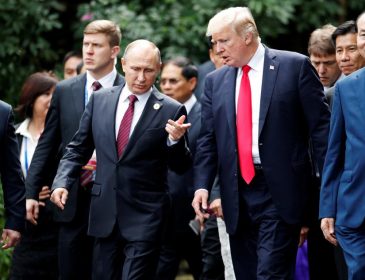 «Конструктивный и деловой разговор»: Трамп поздравил Путина с победой