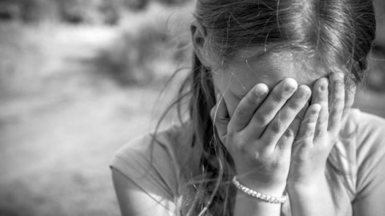 «Возбуждено уголовное дело»: 13-летняя школьница забеременела после изнасилования