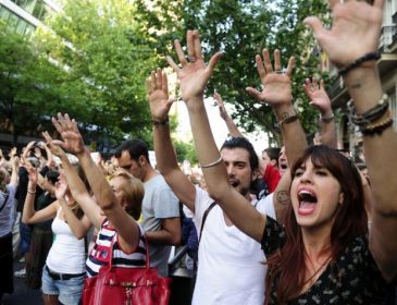 «Соответствующее законодательство нужно менять»: возмущенные люди вышли на акцию протеста из-за приговора насильникам