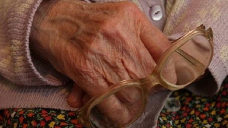 «Оставила после себя 160 потомков»: умерла самая старая женщина на Земле