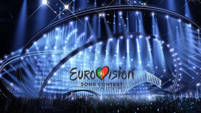 «Он выбежал на сцену и…»: С британской певицей на «Евровидение-2018» случился неприятный казус
