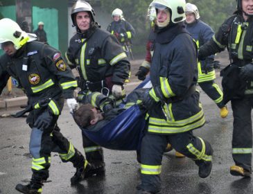 Пожар в Питере: Известна судьба сотен человек, оказавшихся в горящем здании