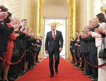 Эксклюзив за 12 млрд рублей: Только посмотрите на чем приехал Путин на инаугурацию