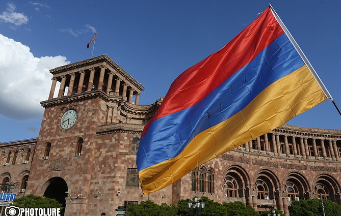 Программа нового правительства Армении: мирное урегулирование карабахского конфликта
