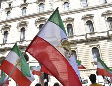 Глава иранской дипломатии сделал резкое обвинение в сторону Трампа