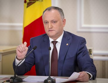 Игоря Додона отстранили от должности президента Молдовы