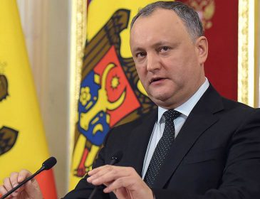 Пятый раз за последний год: Игоря Додона отстранили от должности президента Молдовы