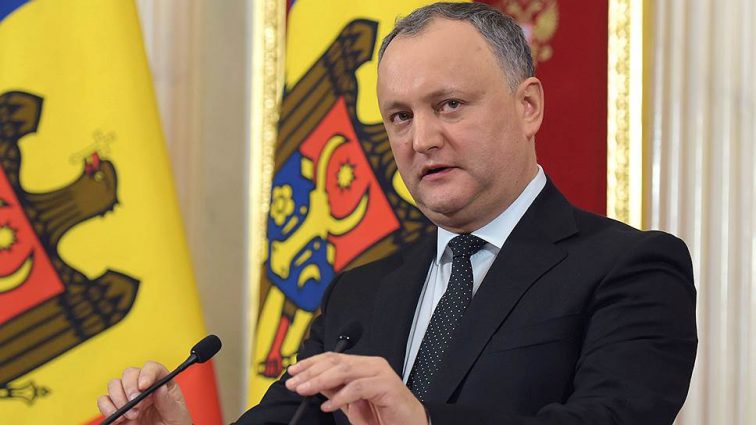 Пятый раз за последний год: Игоря Додона отстранили от должности президента Молдовы