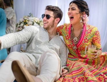 «Непревзойденная улыбка»: Приянка Чопра впервые появилась на публике после свадьбы