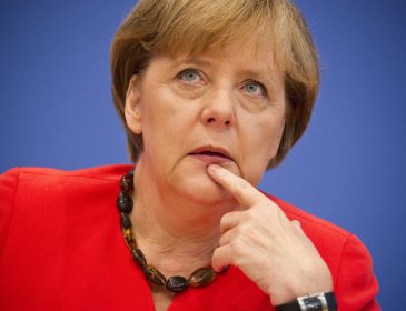 Вице-премьер Италии заявил, что Ангела Меркель «слабая» женщина