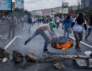 Протесты против президента Венесуэлы: погибли еще 40 человек