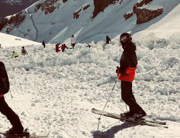 Жертв может быть намного больше: На курорте в швейцарских Альпах больше десяти человек попали под лавину