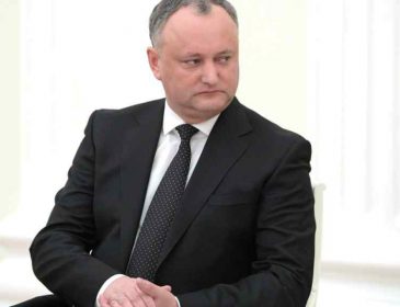 «Получил письмо-предупреждение»: Президент Молдовы попал в ДТП